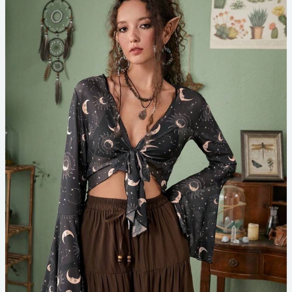 ROMWE Hippie galaxy front tie woman bohemian witchy sheer fairy top one size